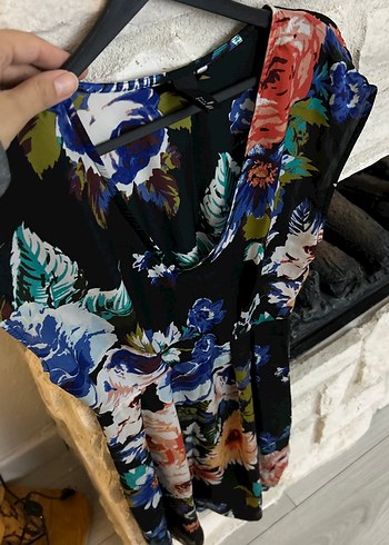 Çiçek Desenli mini Elbise - Görsel 4