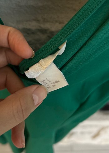 V Yakalı Mini Yeşil Elbise - Görsel 4