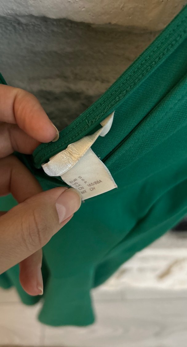 V Yakalı Mini Yeşil Elbise - Görsel 4