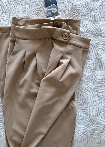 Bej Kadın Midi Kumaş Pantolon - Görsel 4