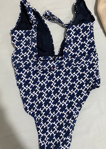 m Beden Tommy hilfiger Lacivert Desenli Kadın Mayo