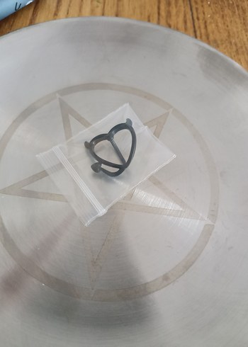 şeytan kalp göbek piercing - Görsel 6