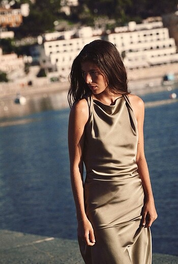 Zara saten elbise