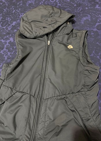 Siyah Kapüşonlu Fermuarlı kadın yelek - Görsel 3