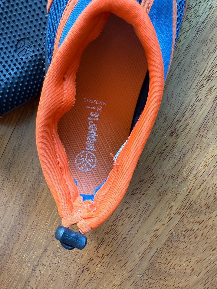 Deniz ve havuz ayakkabısı - Görsel 3