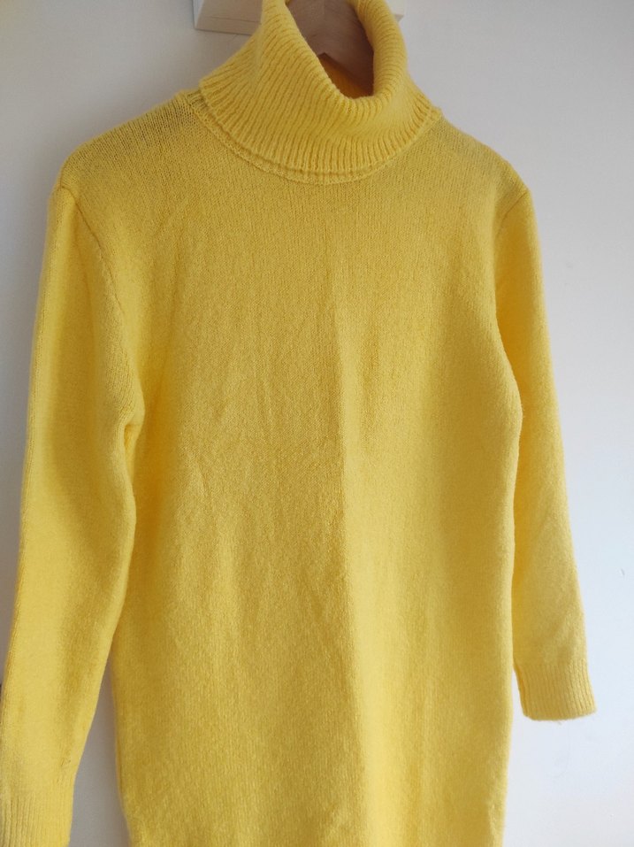 Sarı Yüksek Yakalı Triko Elbise - Görsel 3