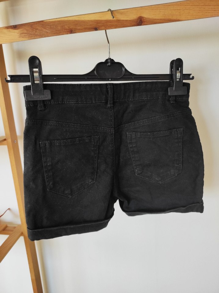 Siyah Jean Şort - Görsel 3