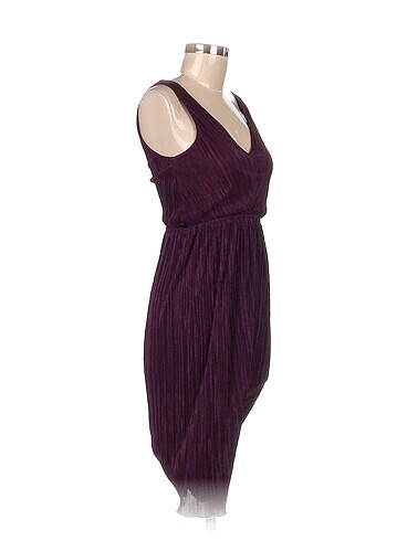 Miss Selfridge Miss Selfridge Kısa Elbise %70 İndirimli.