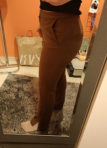 40 Beden kahverengi Renk Paça yırtmaçlı kumaş pantolon 