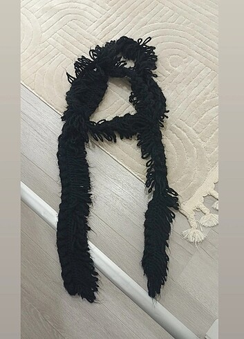 El örgüsü uzun atkı 