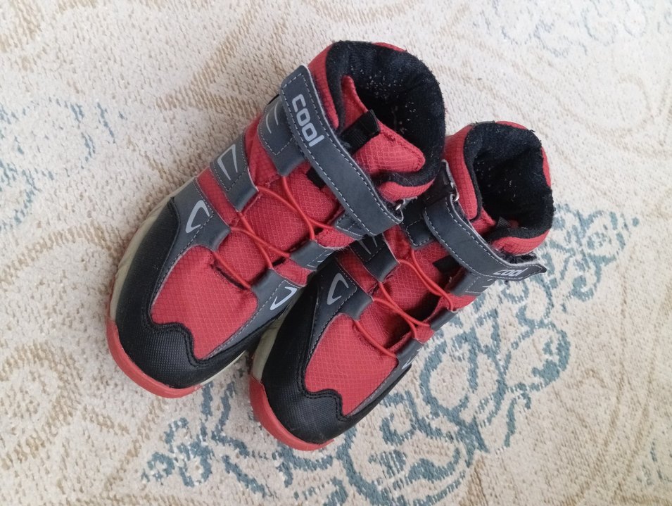 Kırmızı Gri Erkek Çocuk Yılan Desenli Bot - Görsel 3