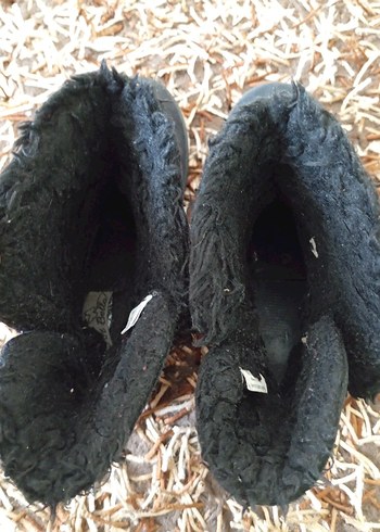 Siyah Kürklü Kadın Yün Kar Botu - Görsel 5