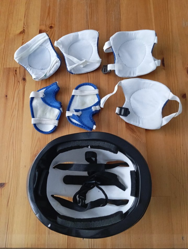 Mavi Çocuk Koruyucu Seti ve Kask - Görsel 2