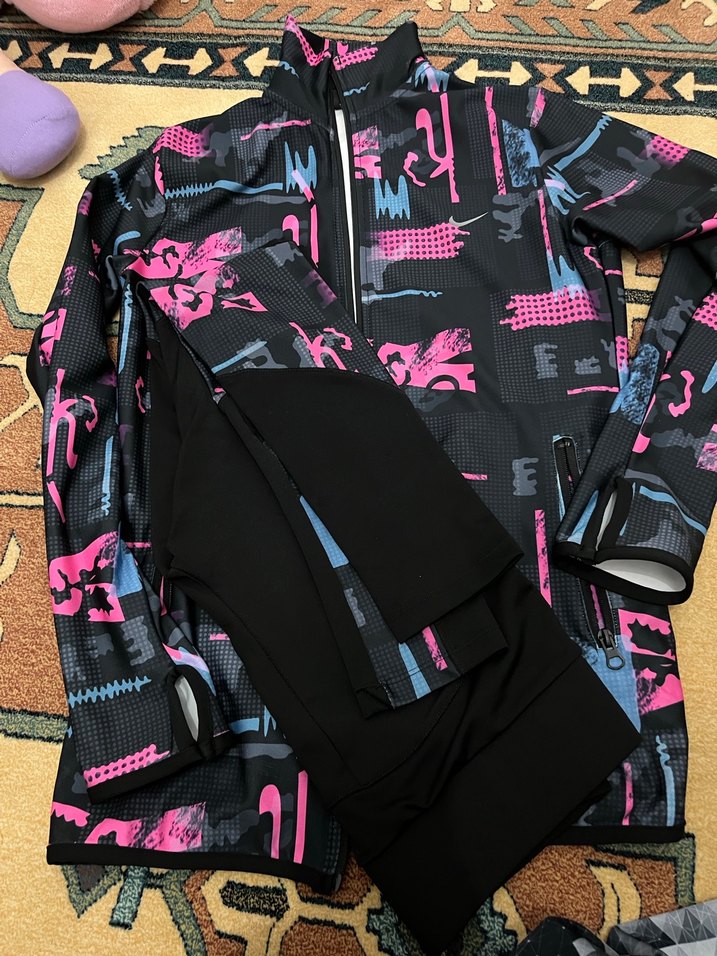 Uzun Kollu, Fermuarlı Pembe Desenli Kadın Eşofman Üstü - Görsel 3