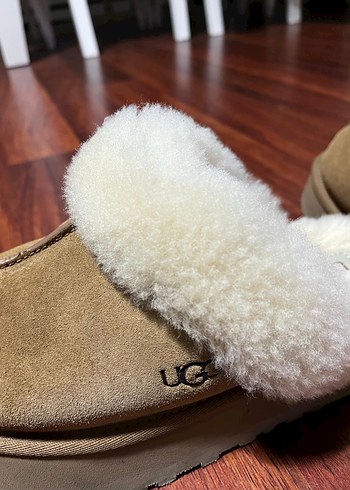 Ugg 39