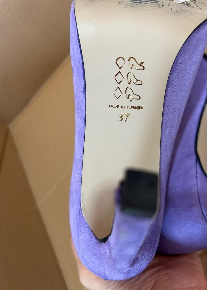 Kadın stiletto topuklu ayakkabı - Görsel 3