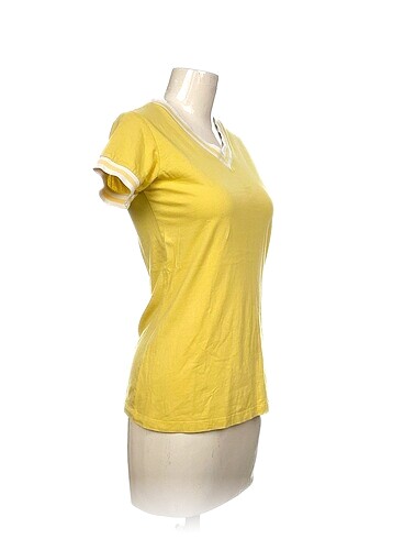 Defacto Defacto T-shirt %70 İndirimli.