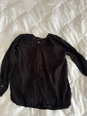 m Beden siyah Renk H&M Dantel gomlek hamile lohusa giyim