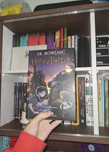 Harry Potter ve Felsefe Taşı Kitap