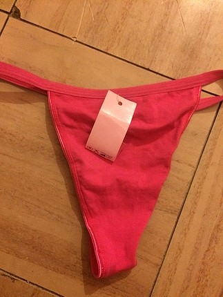 Pembe çamaşır