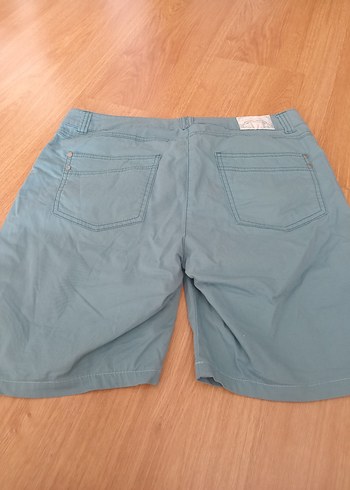 Kadın Mavi Denim Bermuda Şort Kemerli - Görsel 4