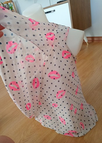 Puantiyeli ve Pembe Desenli pareo - Görsel 4