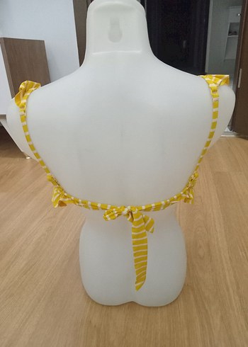 Sarı Çizgili Fırfırlı Mini Bikini ust - Görsel 2