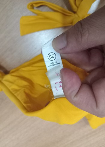 Sarı Bağlamalı Kadın Bikini Altı - Görsel 3