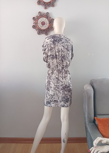 Gri V Yaka Bağlamalı pareo - Görsel 2