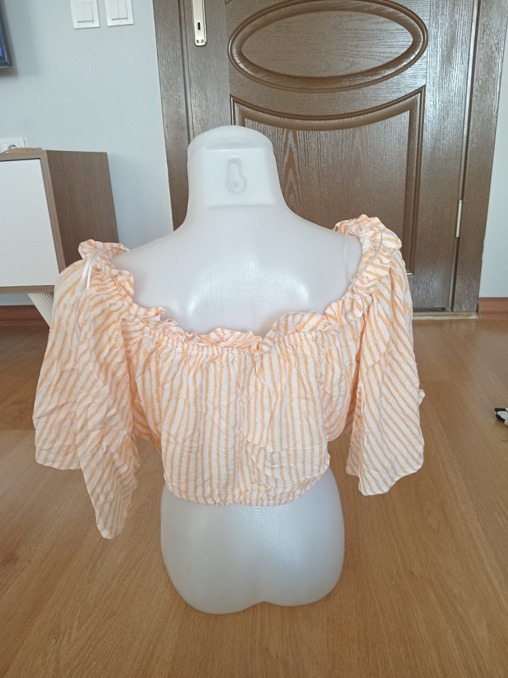 Bej Çizgili Kısa Kol Bluz - Görsel 2