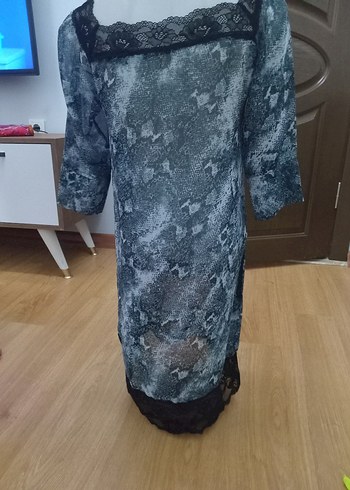 Dantel Detaylı Gri pareo - Görsel 4