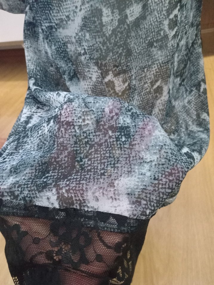 Dantel Detaylı Gri pareo - Görsel 5