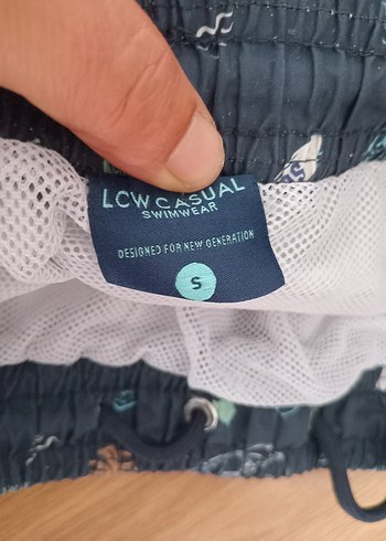 Erkek Mavi Desenli Mini Şort - Görsel 3