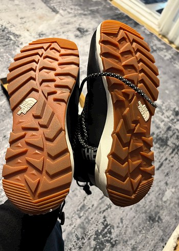 39 Beden siyah Renk The North Face Kadın Thermoball Su Geçirmez Bot
