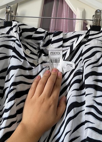 xs Beden Zebra Desenli Kadın Pilili Kumaş Pantolon