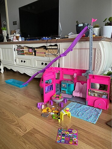 Barbie rüya karavanı yeni