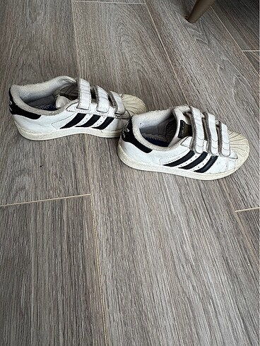 Adidas süperstar