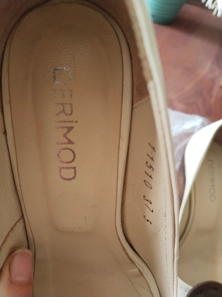 Dolgu topuk Derimod kadın ayakkabı - Görsel 2