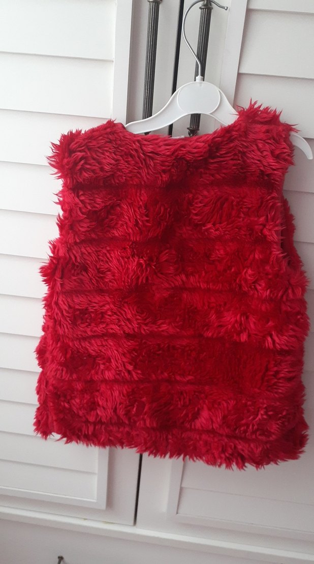 Kız Çocuk Kırmızı Kürklü Streetwear Yelek - Görsel 4