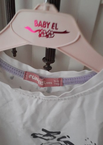 Beyaz Baskılı Kız Tişörtü - Görsel 2