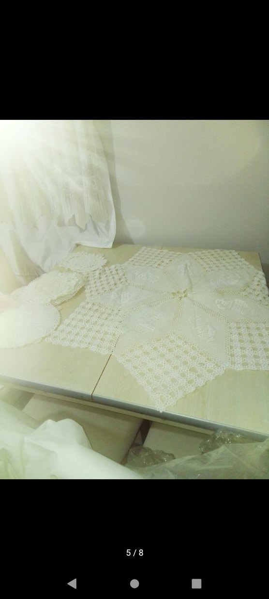 Nakışlı Beyaz Masa Örtüsü - Görsel 2