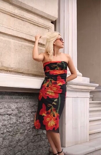 Zara Model Straplez Elbise