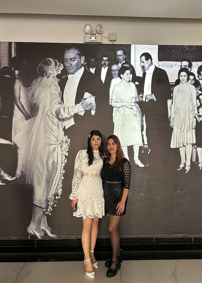 Beyaz elbise - Görsel 2