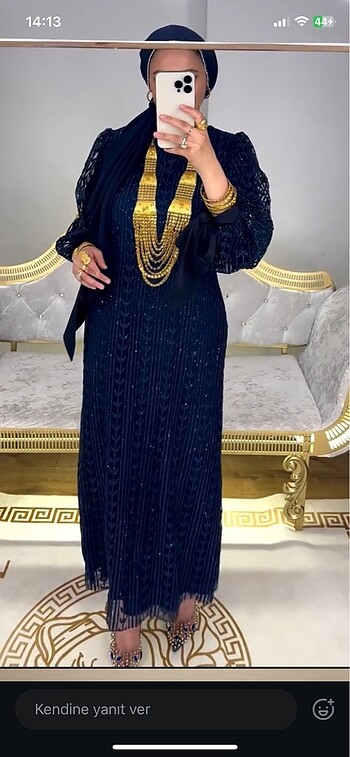 Satılık lacivert pullu abiye - Görsel 6