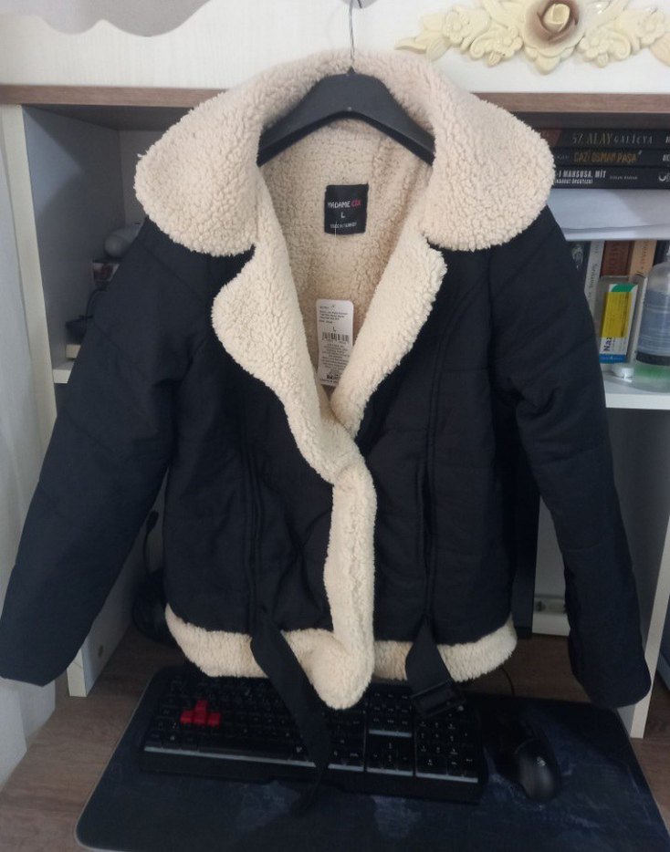 Kürk Detaylı Siyah Kadın Kışlık Ceket - Görsel 5