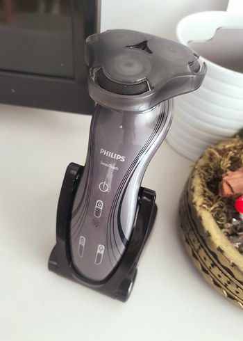 Philips Philips Gri Şarjlı Erkek Tıraş Makinesi