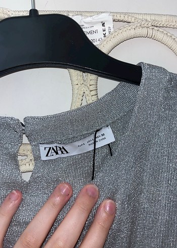 Zara Gri Kolsuz Örgü Midi Kadın Yelek