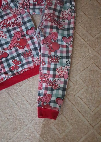 Kız Çocuk Renkli Barbie Desenli Eşofman Takımı - Görsel 4