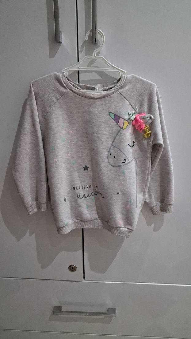 Kız Çocuk Gri Uzun Kollu Unicorn Baskılı Sweatshirt - Görsel 2