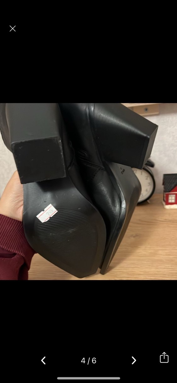 Tokalı Siyah Deri Kadın Bot - Görsel 3